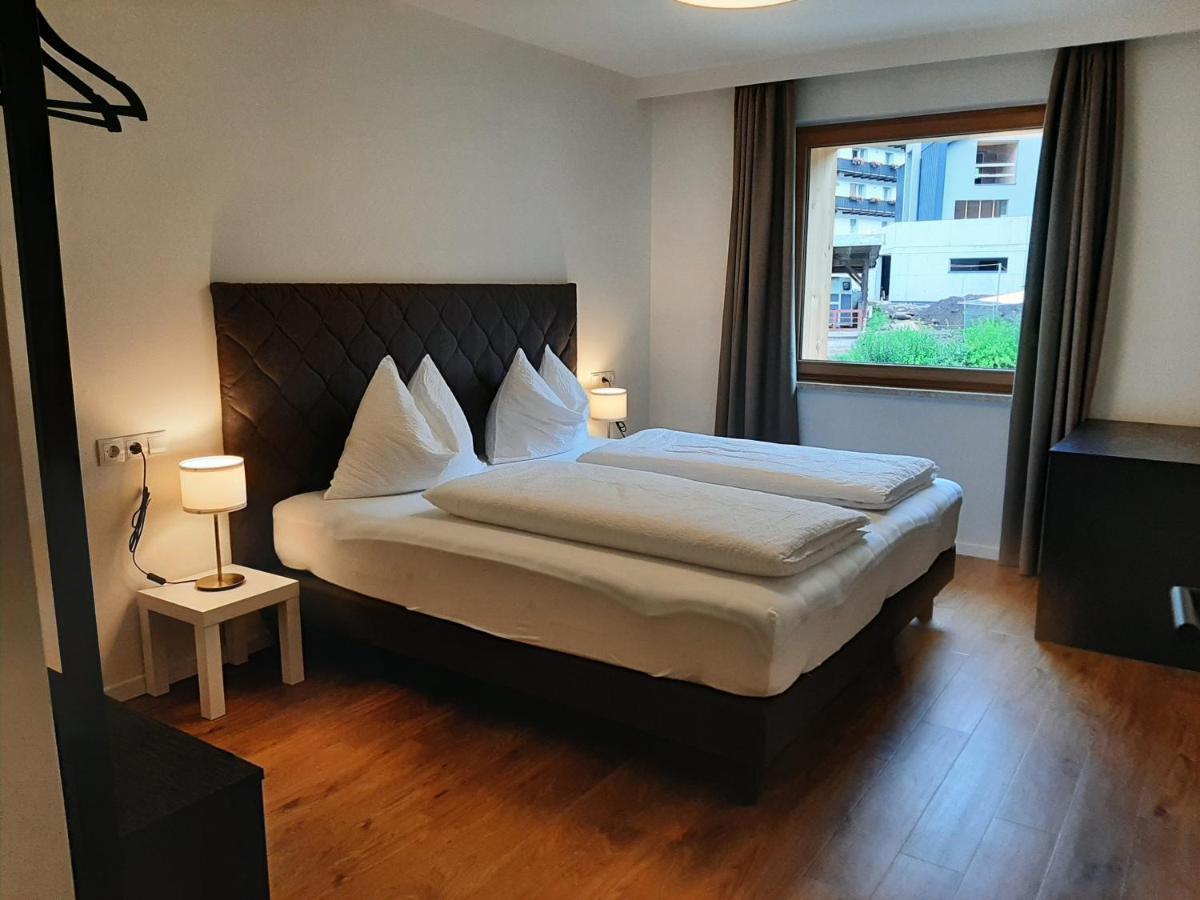 Tyrol Living & Cafe Apartment Nova Levante Ngoại thất bức ảnh