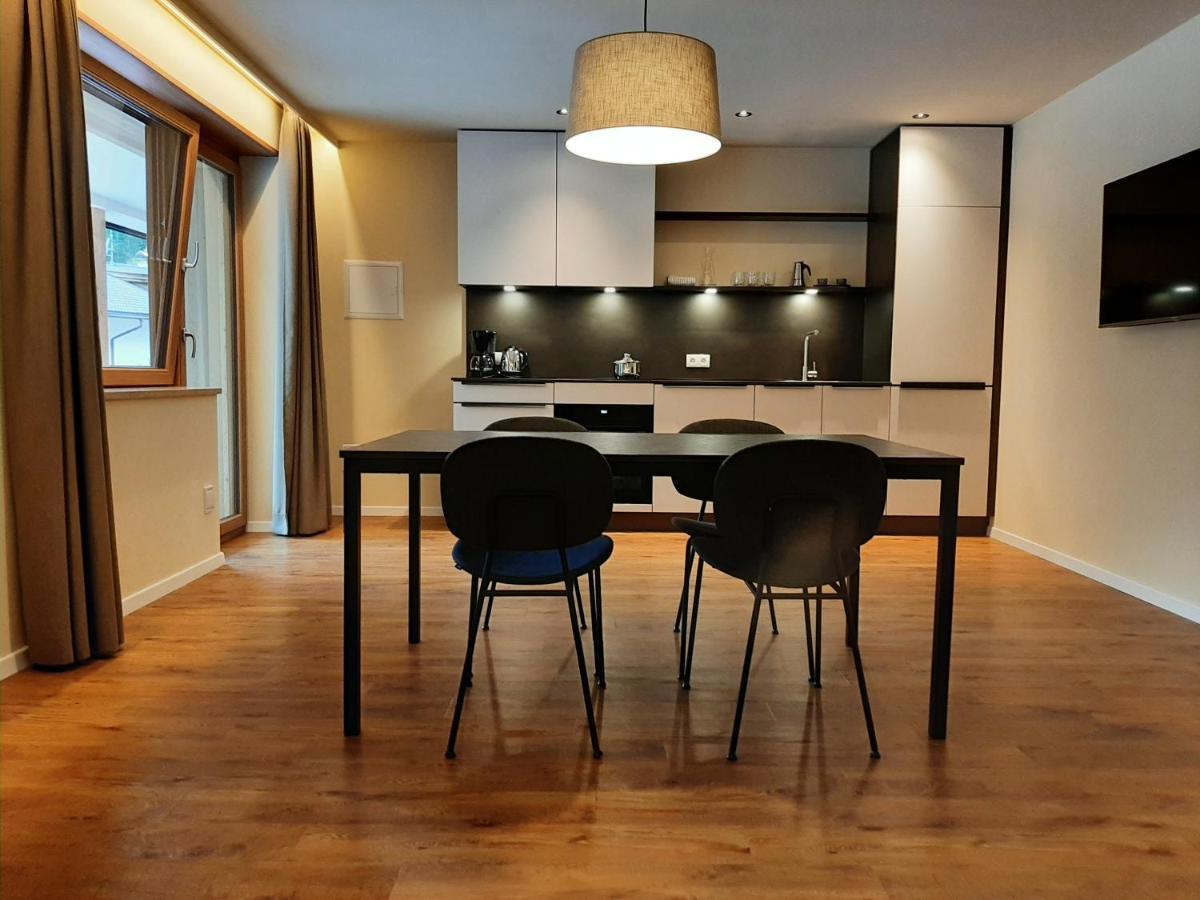 Tyrol Living & Cafe Apartment Nova Levante Ngoại thất bức ảnh